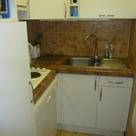 2 Pièces Avec Terrasse Et Jardin, 4 Couchages, Animaux Admis, Parking - Port Camargue - Fr-1-731-149 Appartamento *